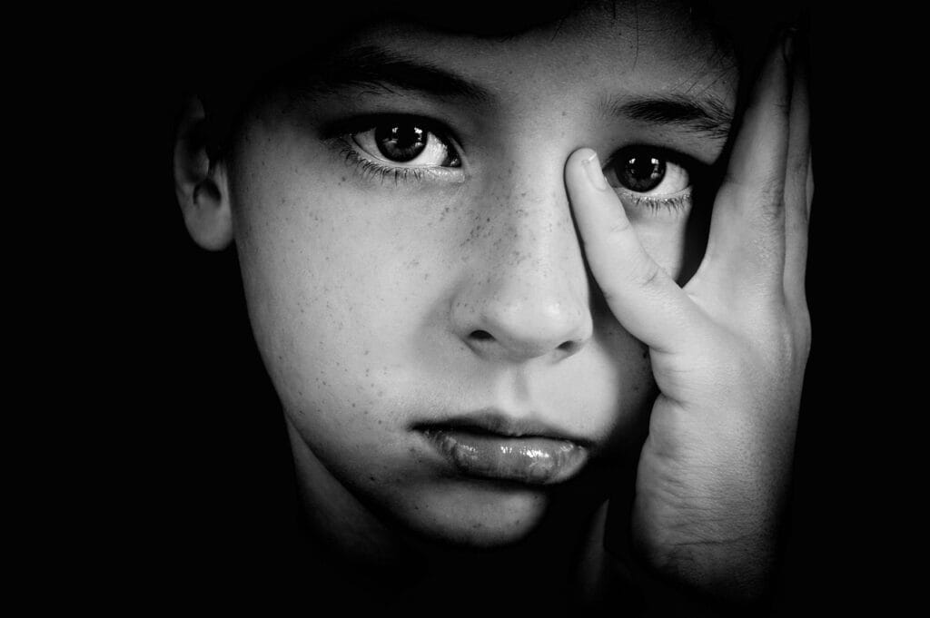 boy, fingers, watch, eyes, black and white, person, hand, baby, teen, young, thinking, anxiety, portrait, sight, hands, kids, pondered, doubts, black and white photo, contrast, anxiety, anxiety, anxiety, anxiety, anxiety