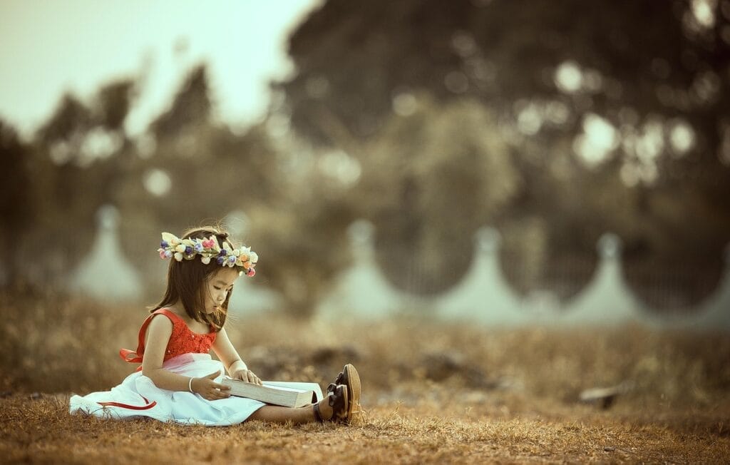 child, asian, book, read, reading, girl, little girl, flower crown, outdoors, park, reading book, leisure, hobby, kid, young girl, nature, book, book, book, read, reading, reading, reading, reading, reading, little girl, little girl, reading book